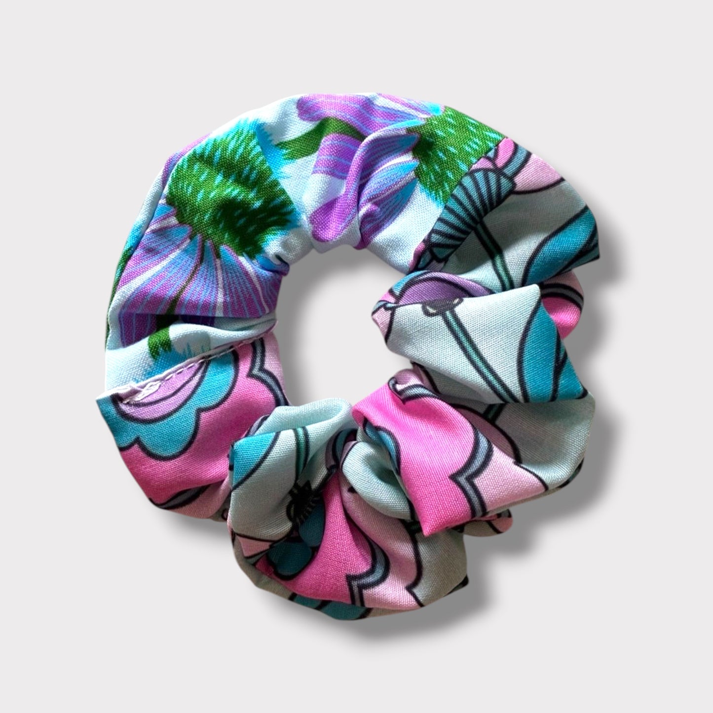 Special edition scrunchie | Abu Dhabi flowers