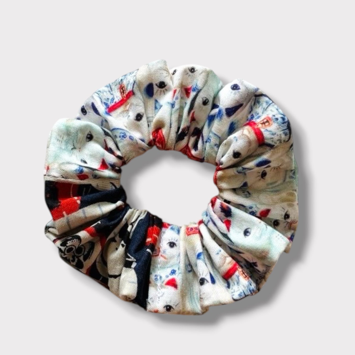 Special edition scrunchie | Lucky cats