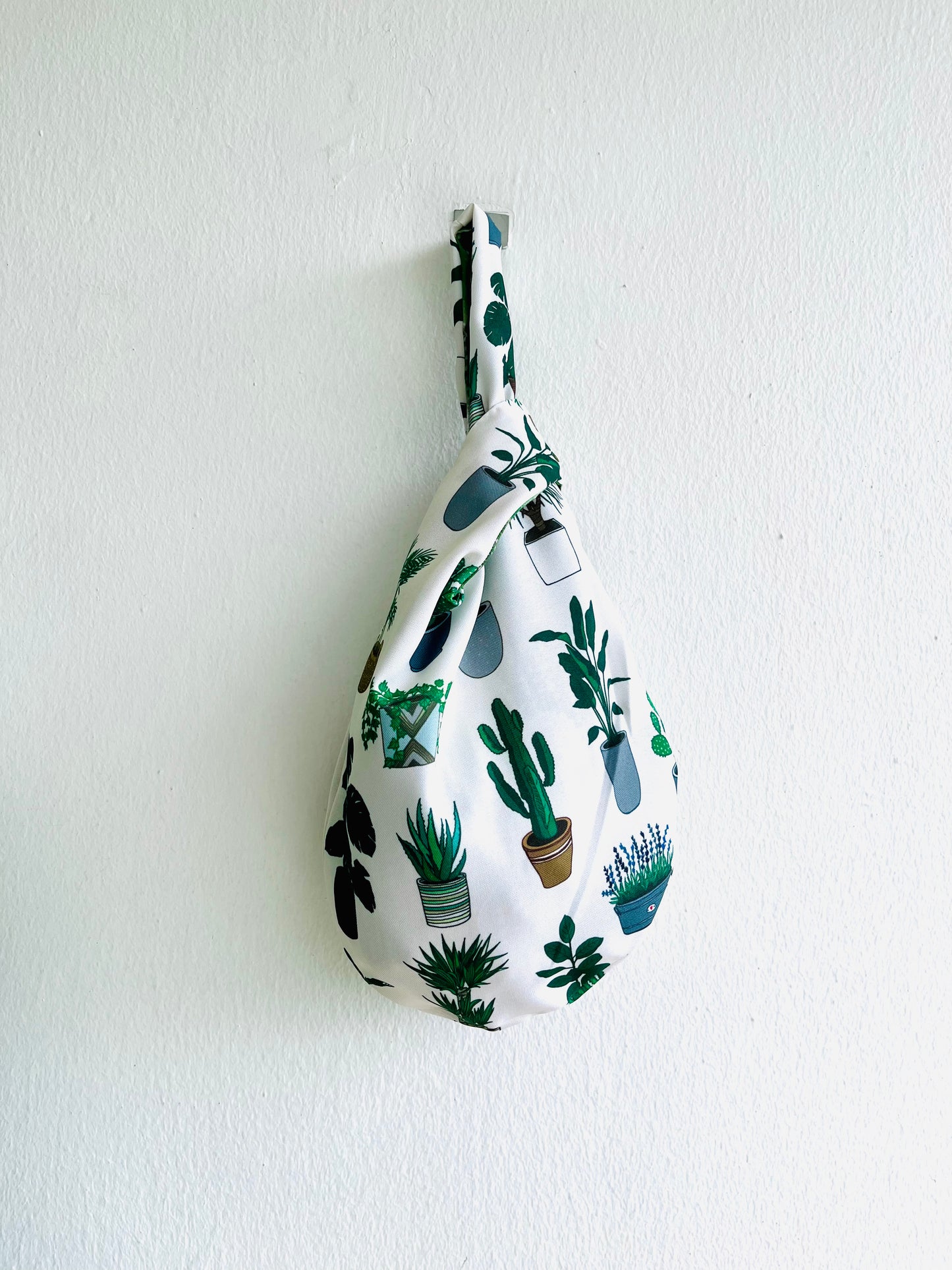 Origami small wrist bag , reversible fabric knot bag , Japanese inspired bag | Verons garden - Jiakuma