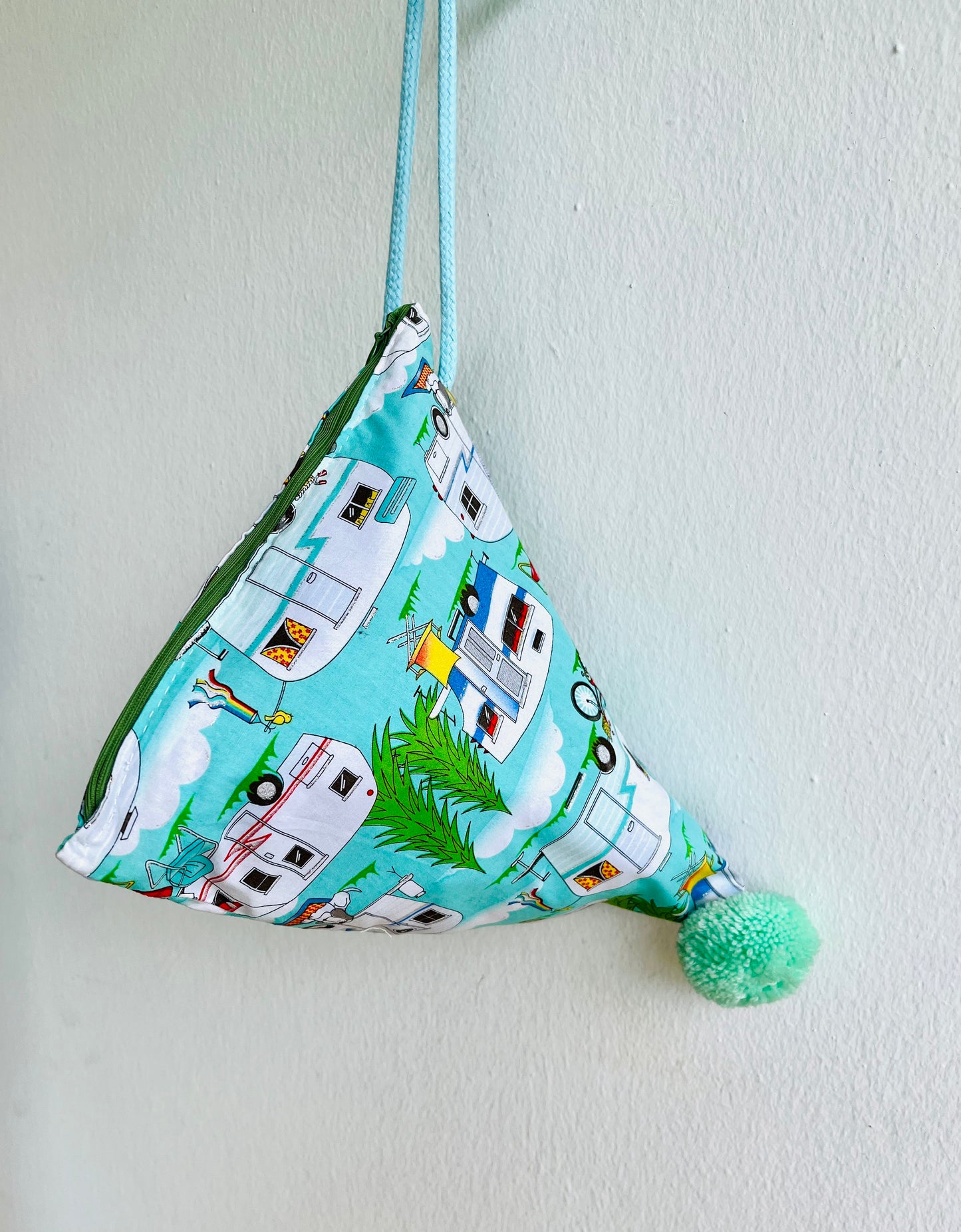 Small dumpling bag , pom pom colorful bag , triangle origami bag | Let’s go camping with style - Jiakuma