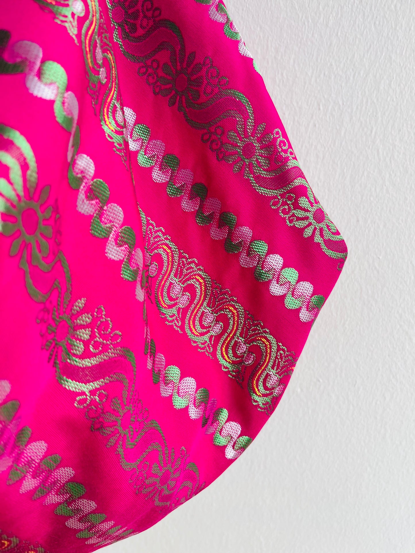 Origami sac bag , reversible fabric bag , Japanese inspired shoulder bag, origami bag | Hidden fuchsia planet - Jiakuma