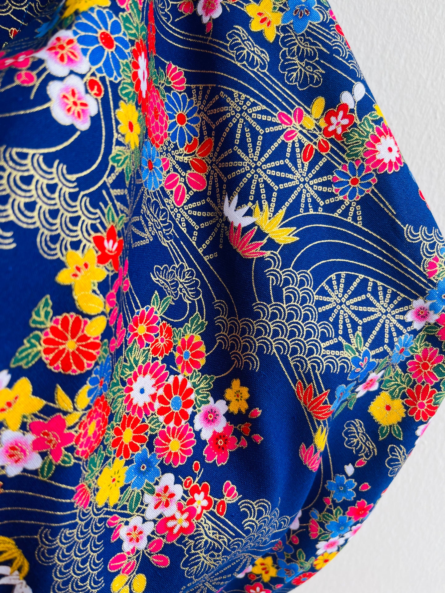 Sac origami bag , Japanese inspired shoulder bag , reversible sac fabric bag | Spring time in Mount Fuji - Jiakuma