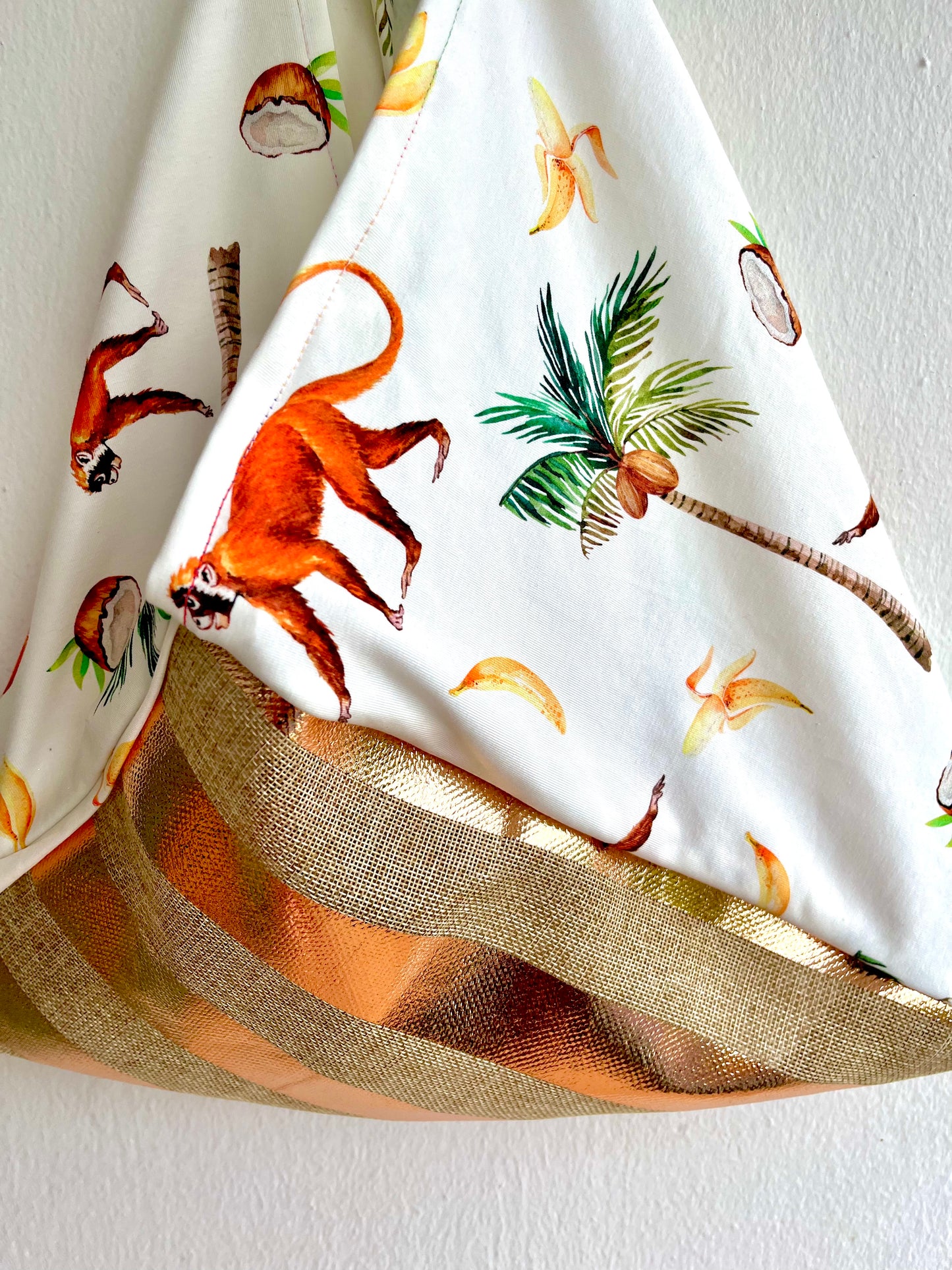 Bento origami tote bag , Japanese inspired bento bag , shoulder groceries jute bag , eco gift idea | Golden monkey - Jiakuma