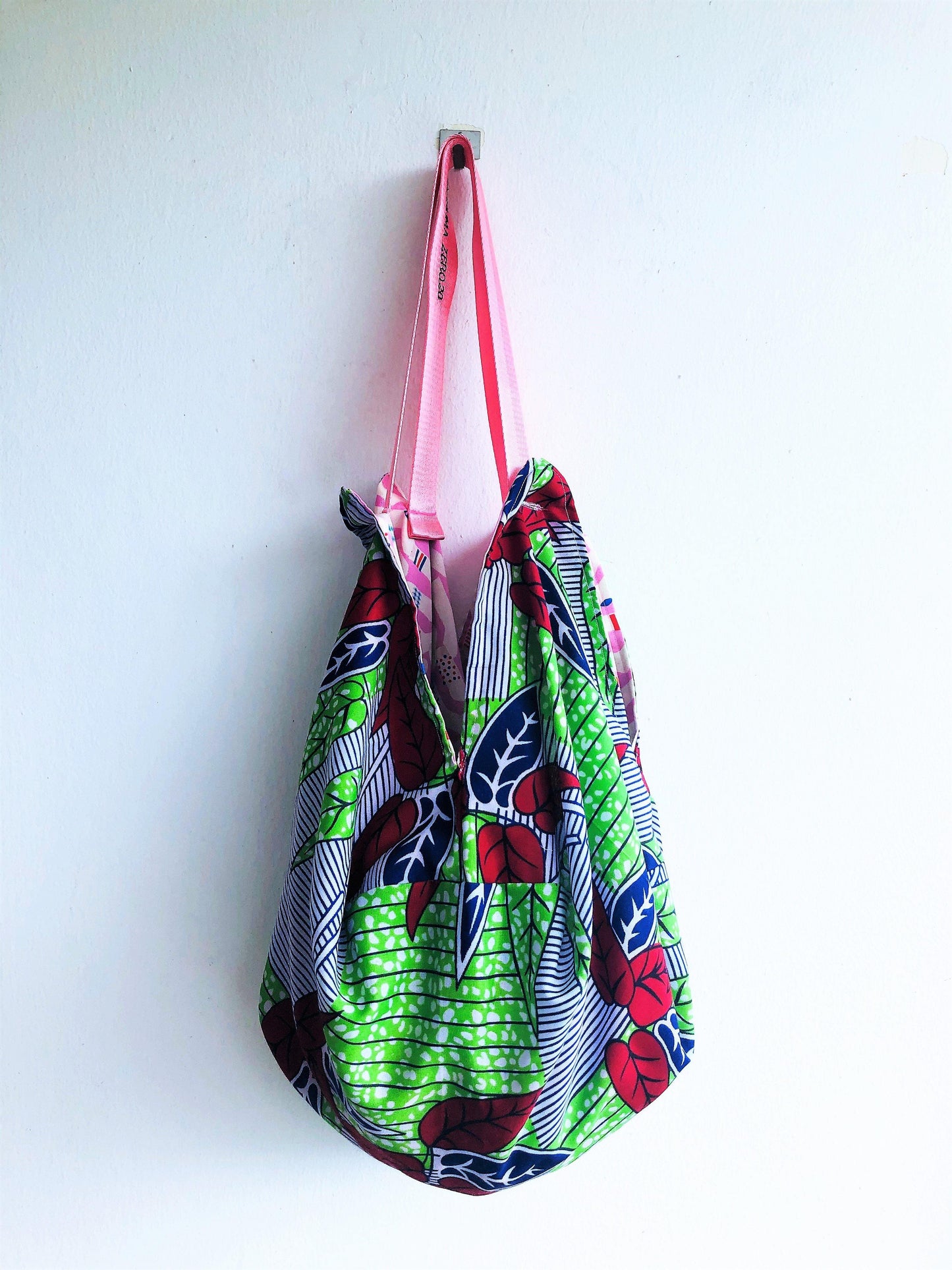 Origami sac shoulder bag, cool fabric eco friendly reversible shopping tote bag | Sock world - Jiakuma