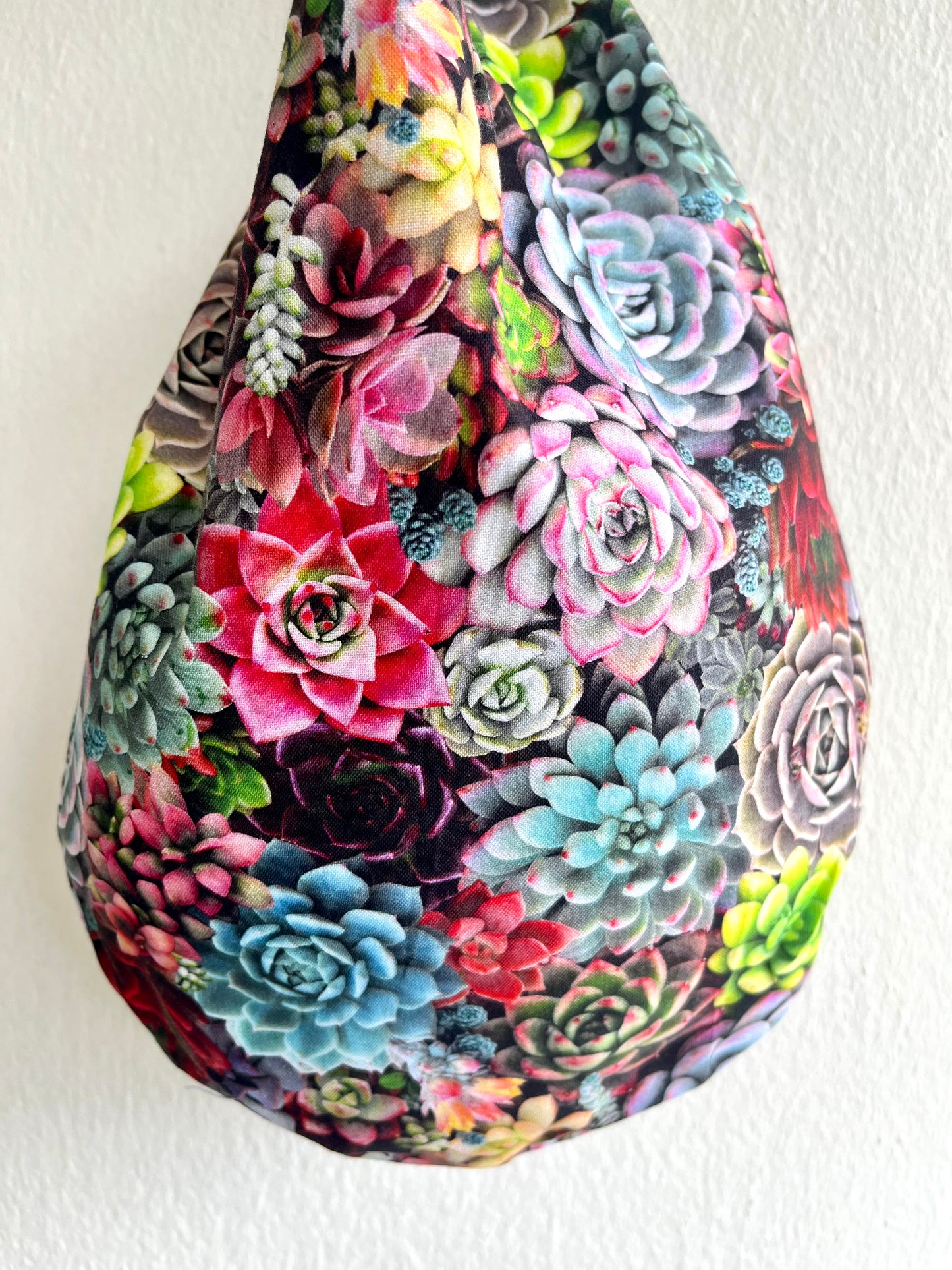 Bolso de muñeca pequeño, bolso origami reversible de colores, bolso con nudos de inspiración japonesa | Las plantas de mi jardín del desierto