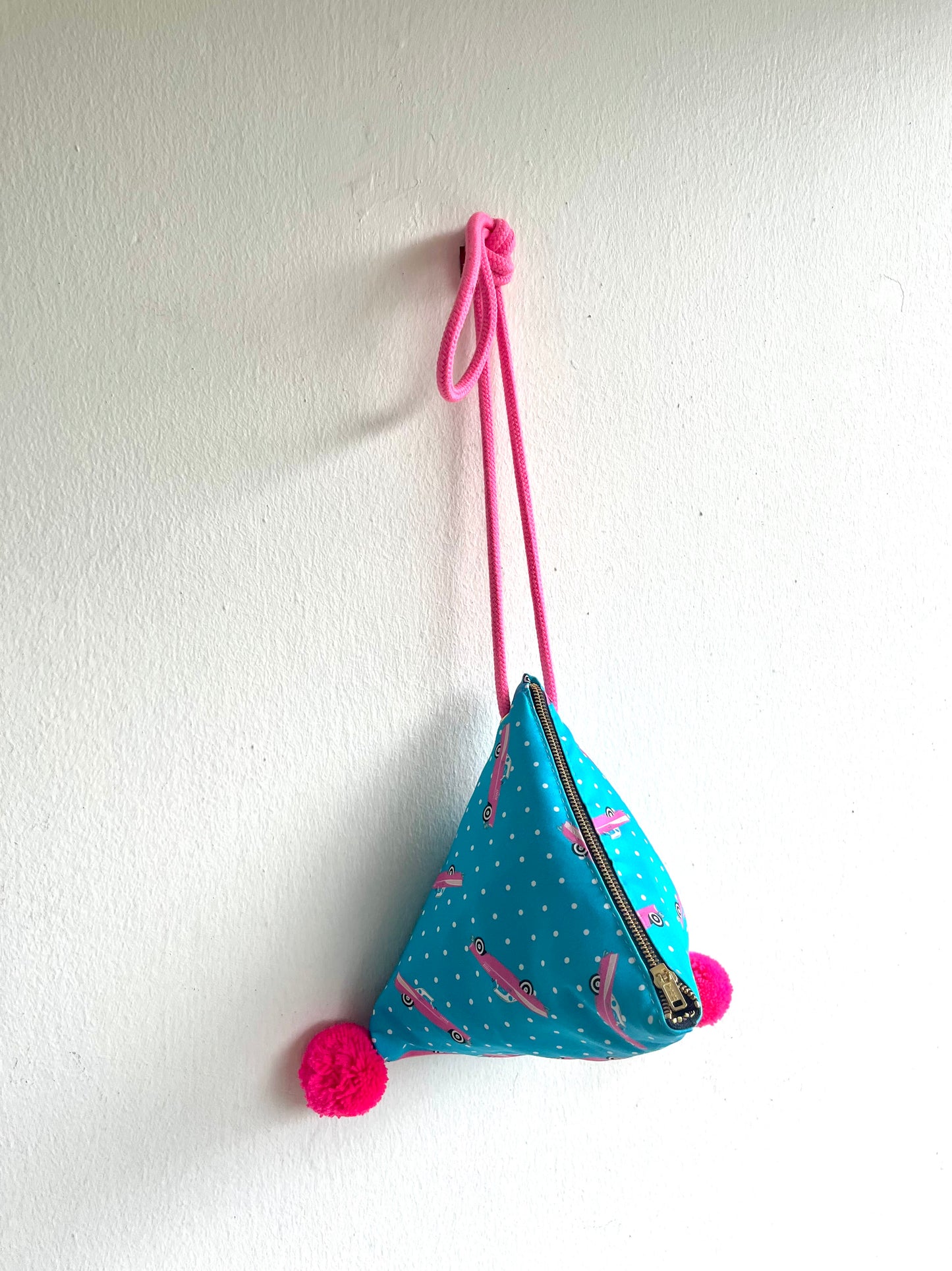 Fabric dumpling bag , small pom pom Japanese origami bag , cute colorful triangle bag | Brummmm