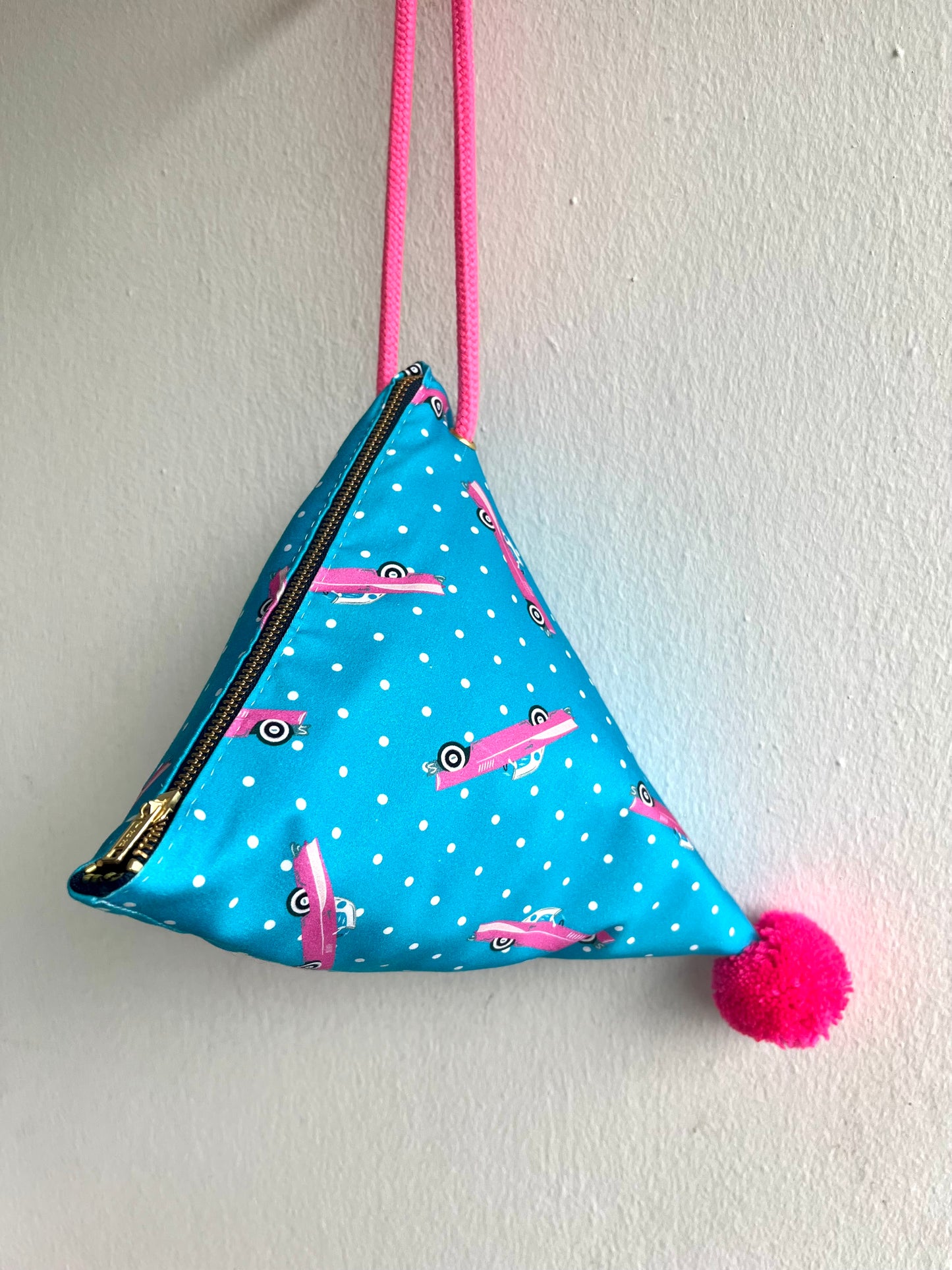 Fabric dumpling bag , small pom pom Japanese origami bag , cute colorful triangle bag | Brummmm