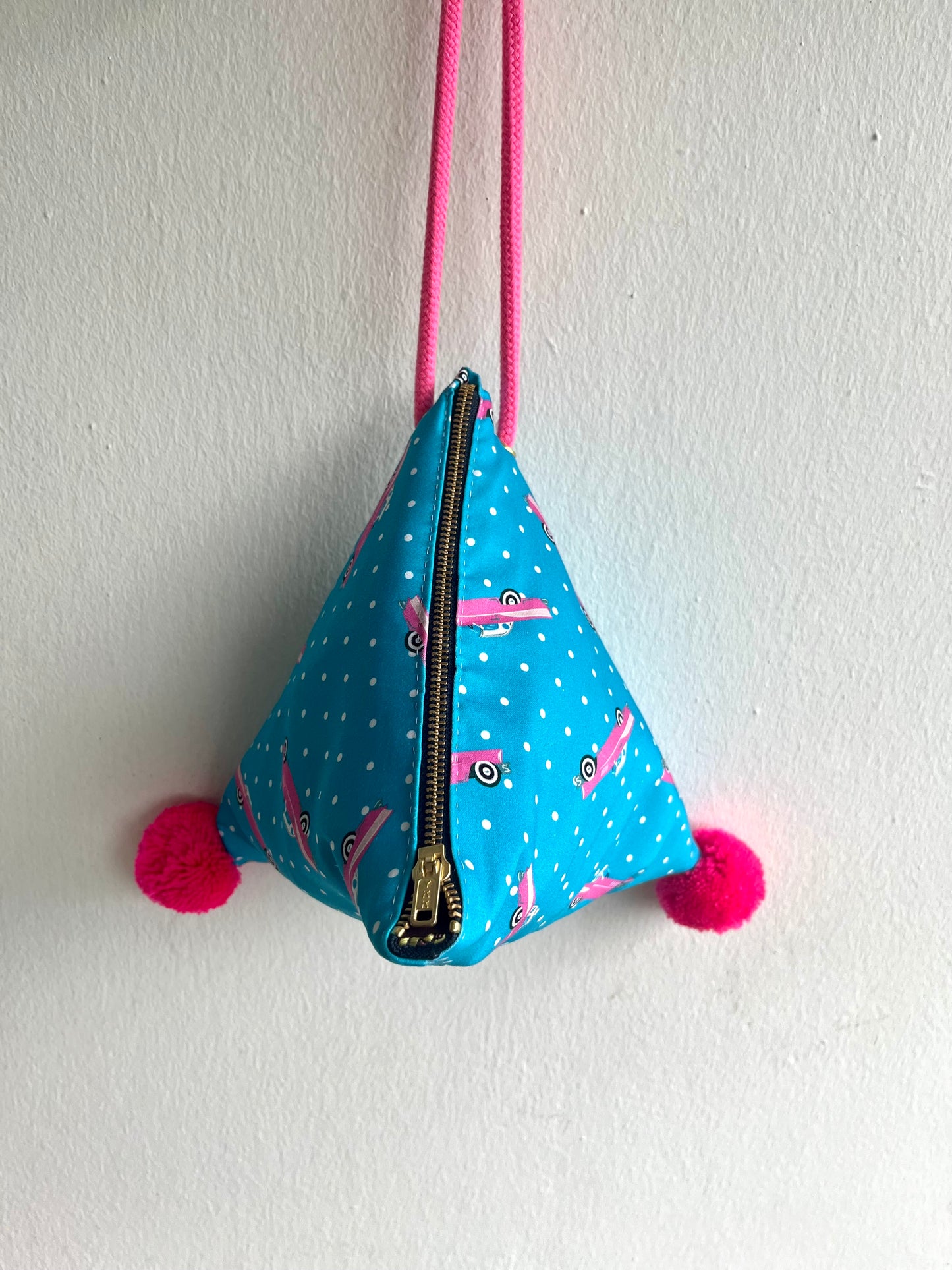 Fabric dumpling bag , small pom pom Japanese origami bag , cute colorful triangle bag | Brummmm