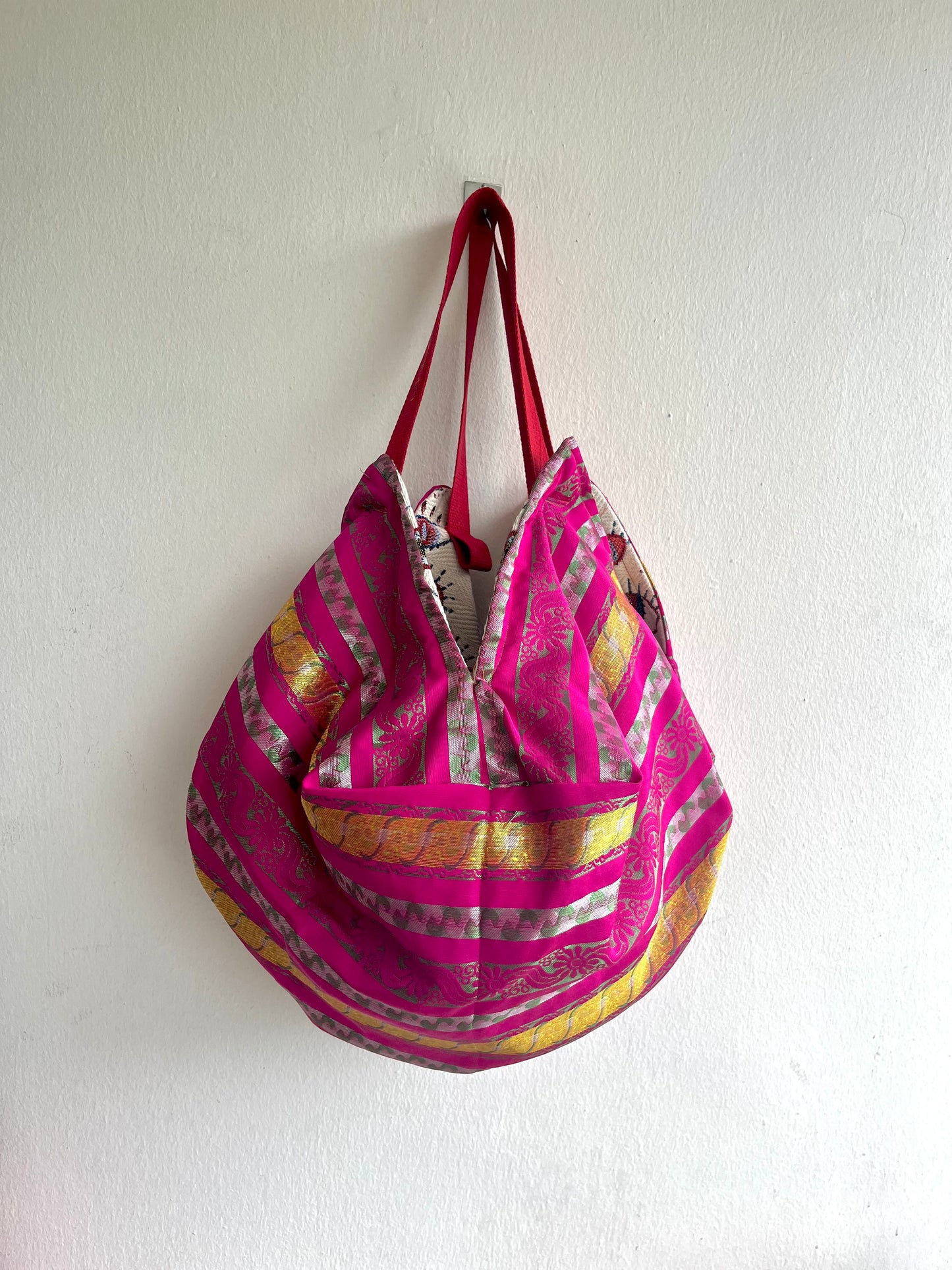 Origami sac bag , reversible shoulder sac , Japanese inspired fabric bag , big sac eco friendly bag , colorful bag | Eyes on me