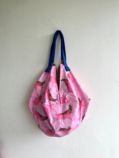 Mariko sac bag | The hippo & the butterfly swimming away from the yellow city landscape - Jiakuma