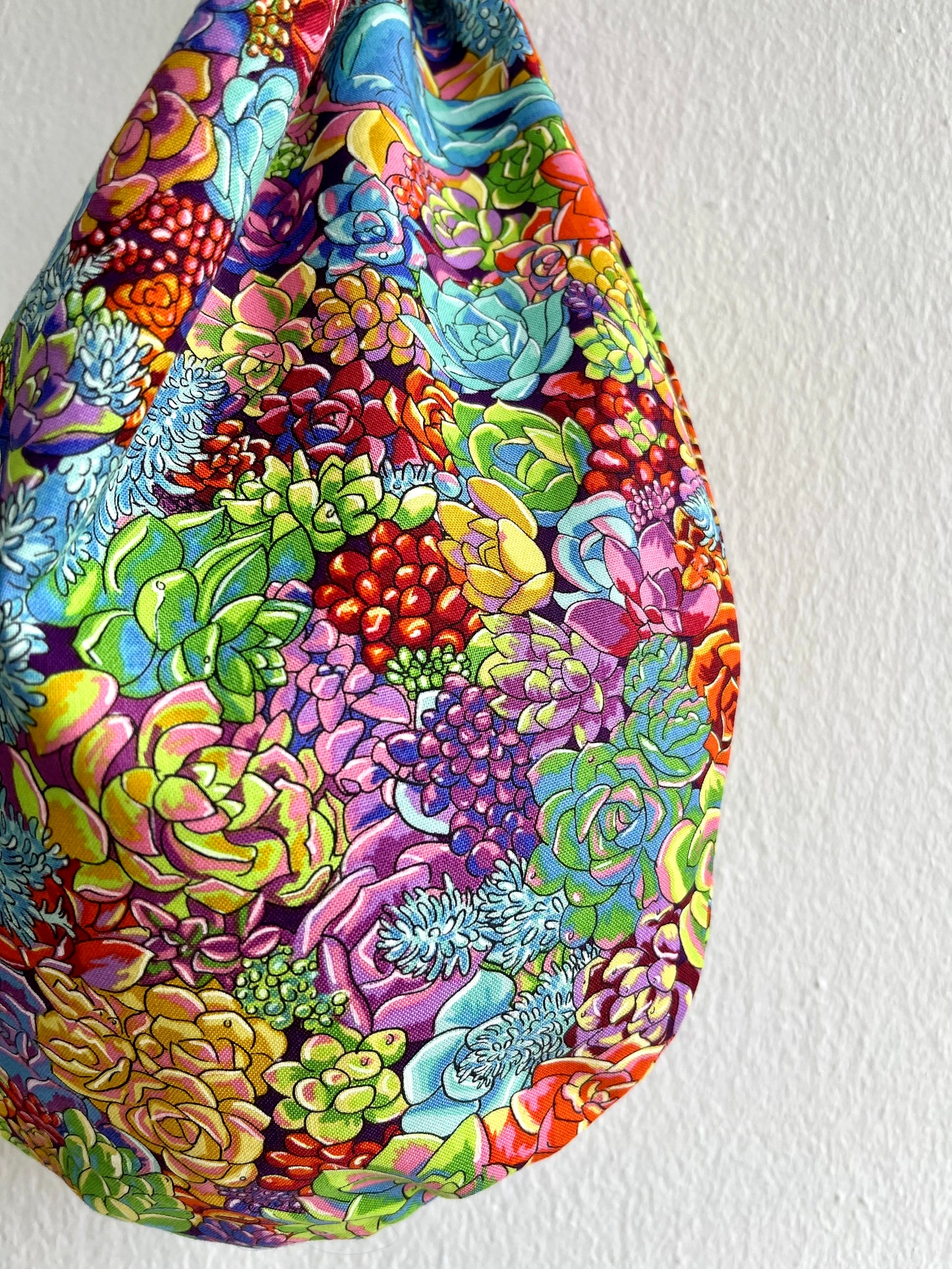 Bolso de muñeca de inspiración japonesa, bolso con nudo colorido, bolso pequeño reversible, bolso ecológico fácil de llevar | El unicornio escondido en mi jardín