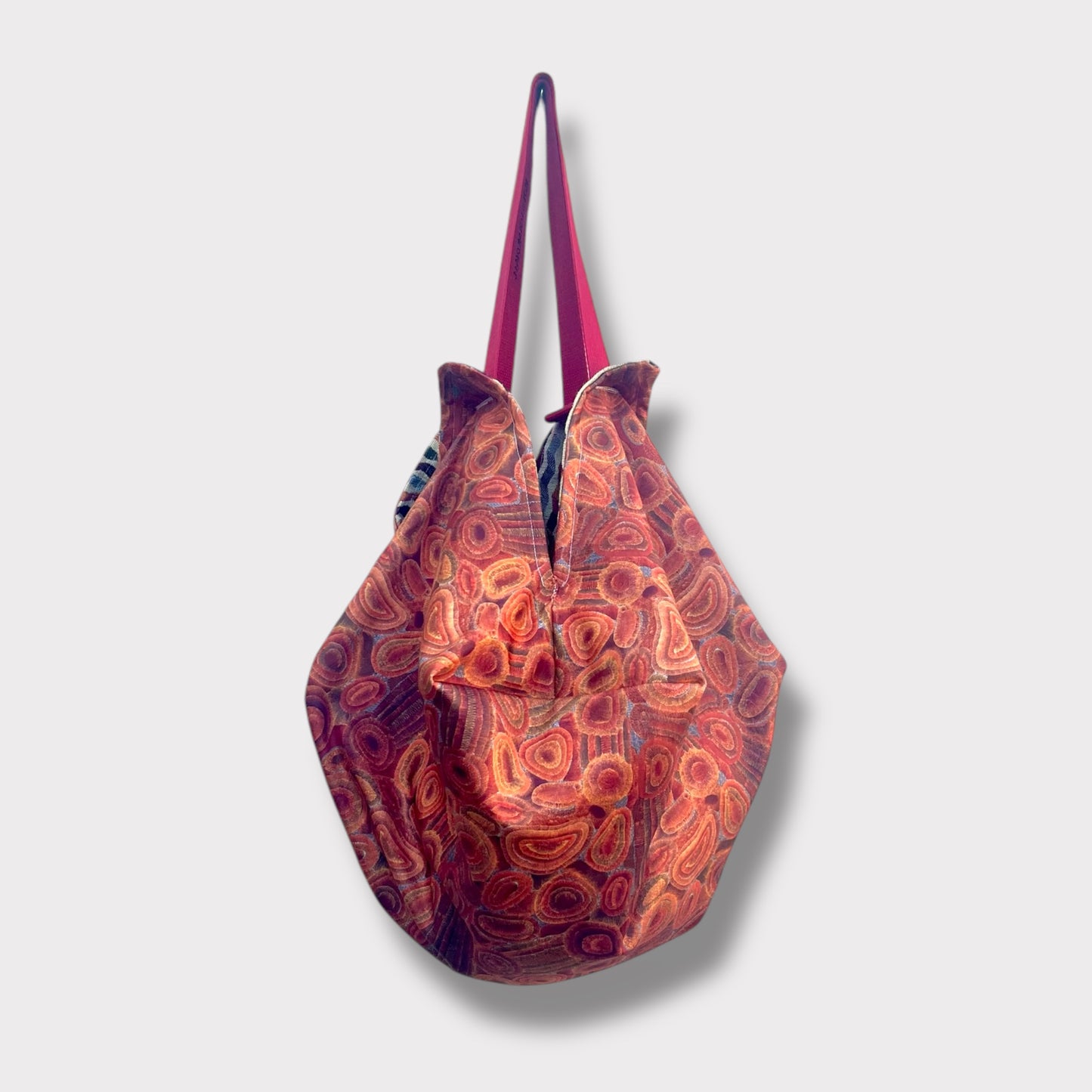 Mariko sac bag | Trace lines on the Australian desert - Jiakuma