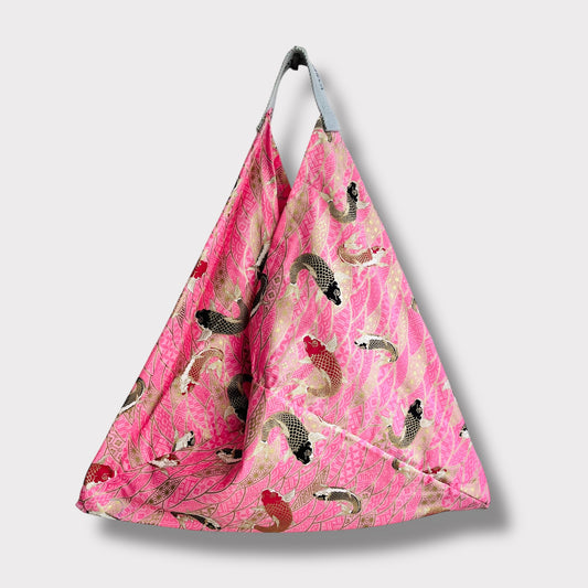 Bento bag | Gold and pink koi - Jiakuma