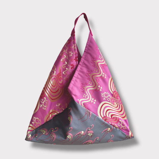 Bento bag | Flamingos migrating to Myanmar - Jiakuma