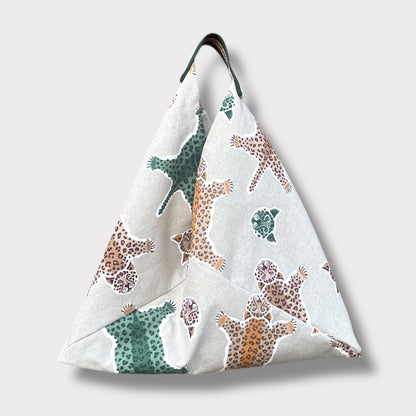 Handmade bento bag one of a kind artisan tote | Los Tigres de Malaysia