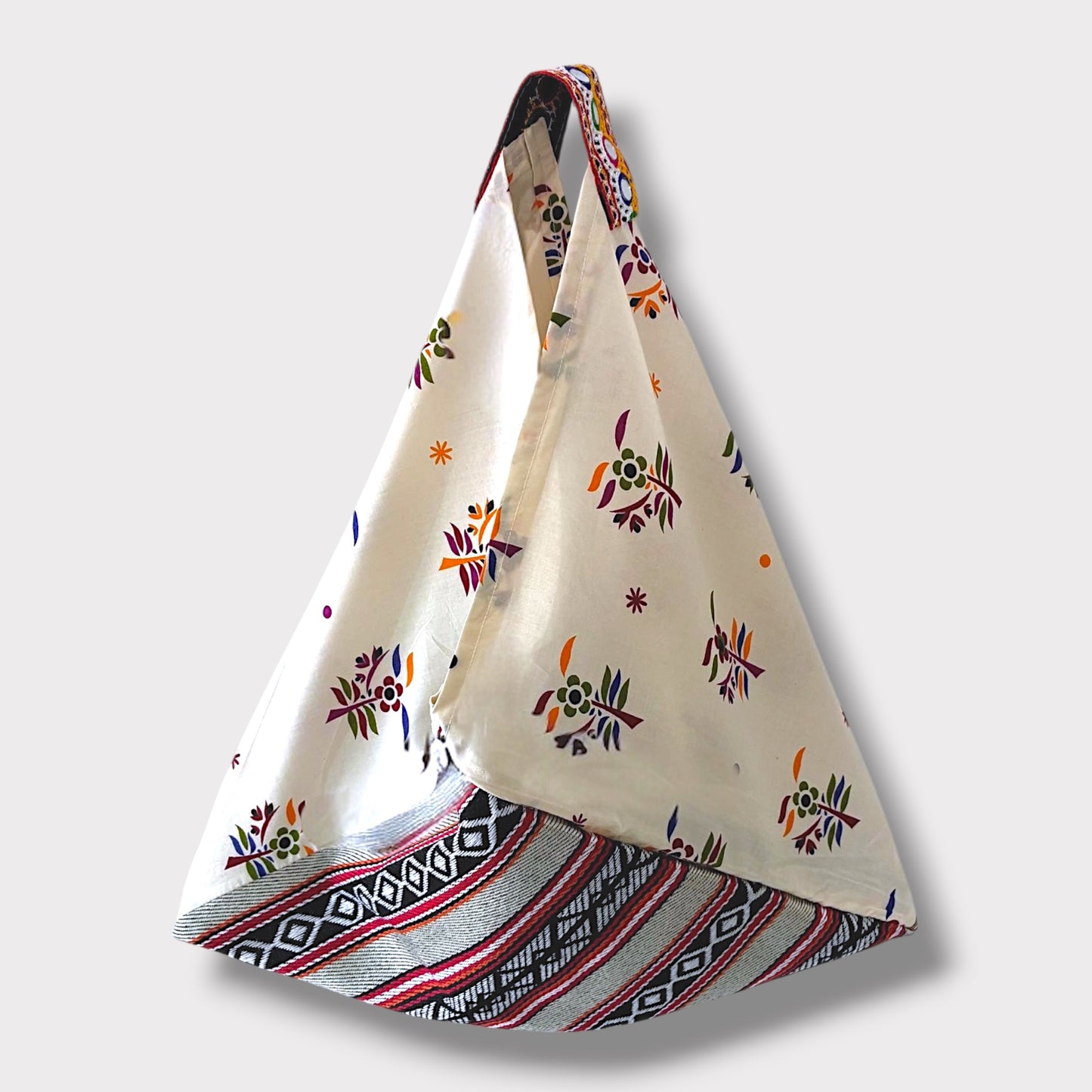 Handmade bento bag | White desert shades and flowers