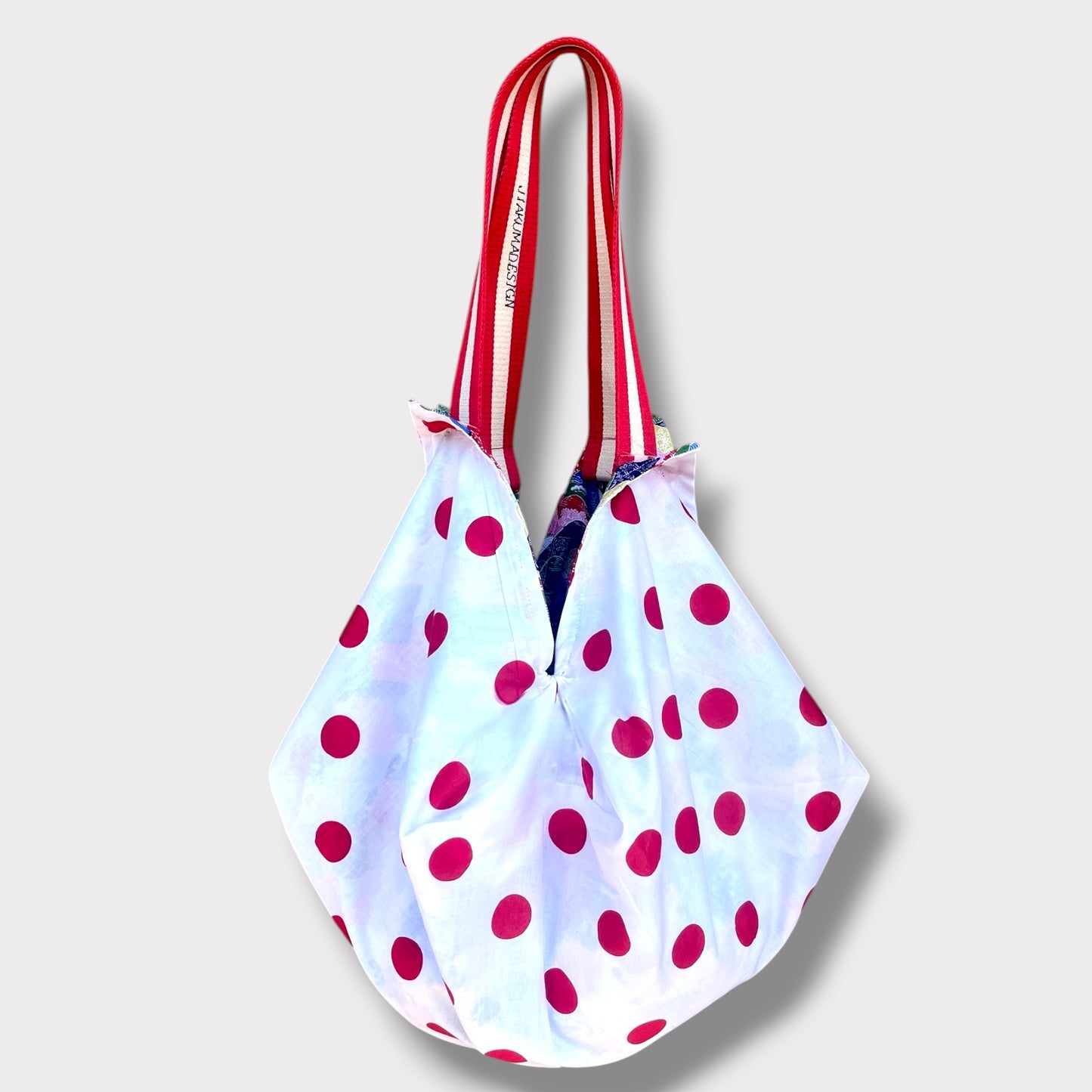 Mariko sac bag | Spring time in Osaka