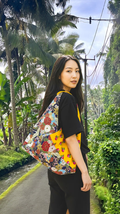 Handmade bento bag | Cranes flying over a yellow garden