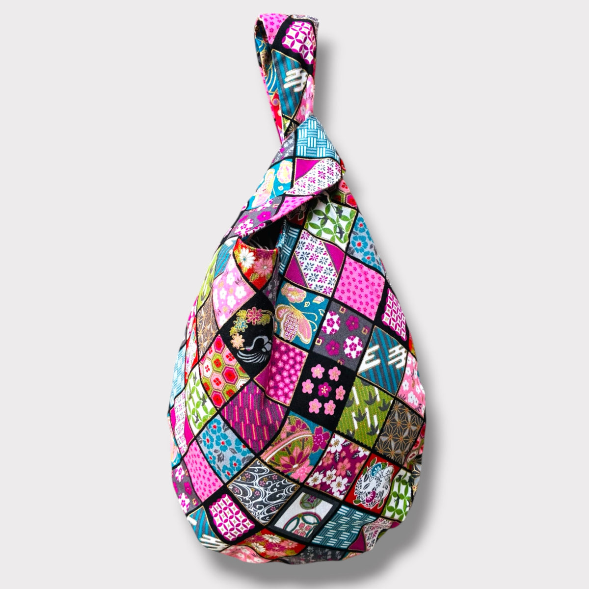 Reversible Kiki bag | Beautiful Japanese flowers