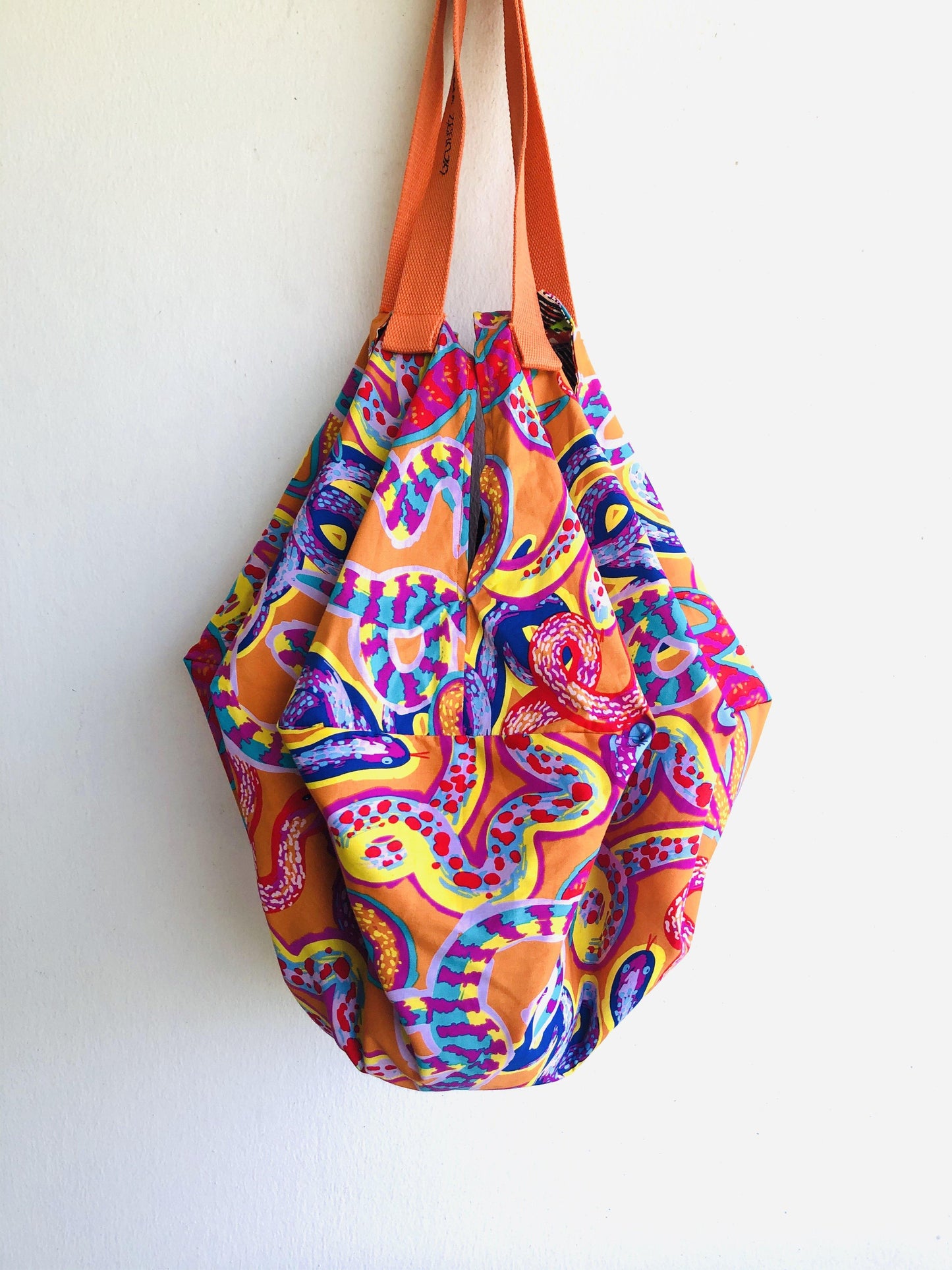 Shoulder sac origami bag , handmade reversible unique bag | Australian snakes - Jiakuma