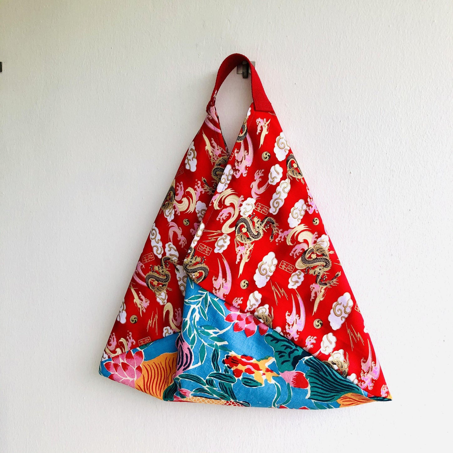 Shoulder bento bag , origami tote bag , colorful silkscreen print fabric | Red dragon in a lotus pond - Jiakuma