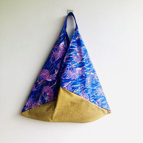 Origami bento bag , cool fabric shoulder tote shopping bag | Wild cats swimming on Japanese waves - Jiakuma