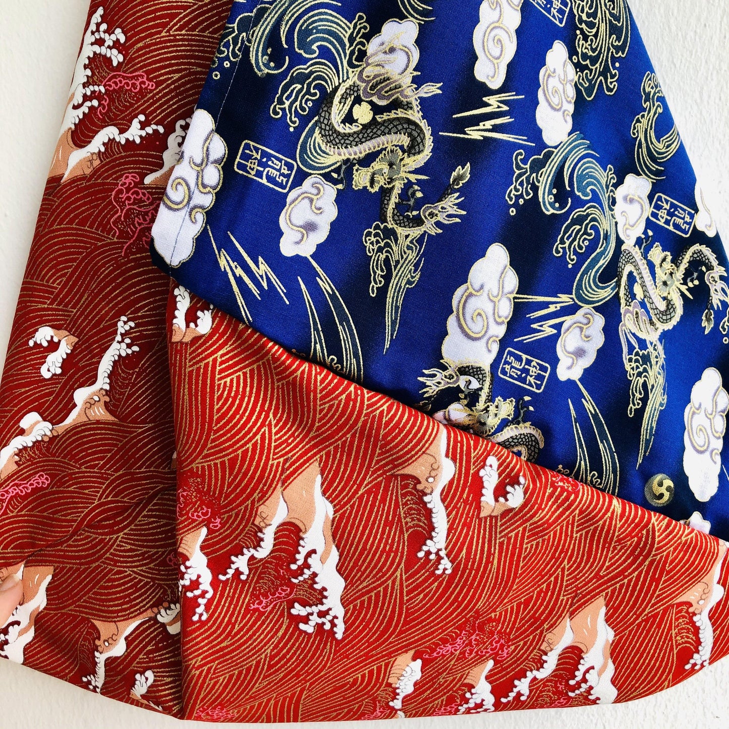 Origami shoulder bag , tote bento bag , colorful cool fabric bag | Red and blue lucky dragon - Jiakuma