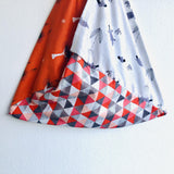 Shoulder bento bag , origami triangle bag , tote fabric bag | Platypus Tasmania - Jiakuma