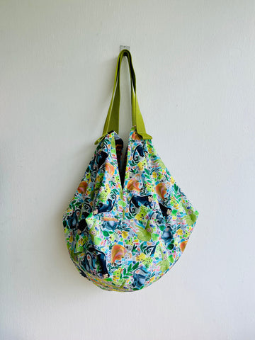 Sac origami bag , shoulder fabric bag , reversible eco Japanese inspired bag | Monkeys having fun on a summer day