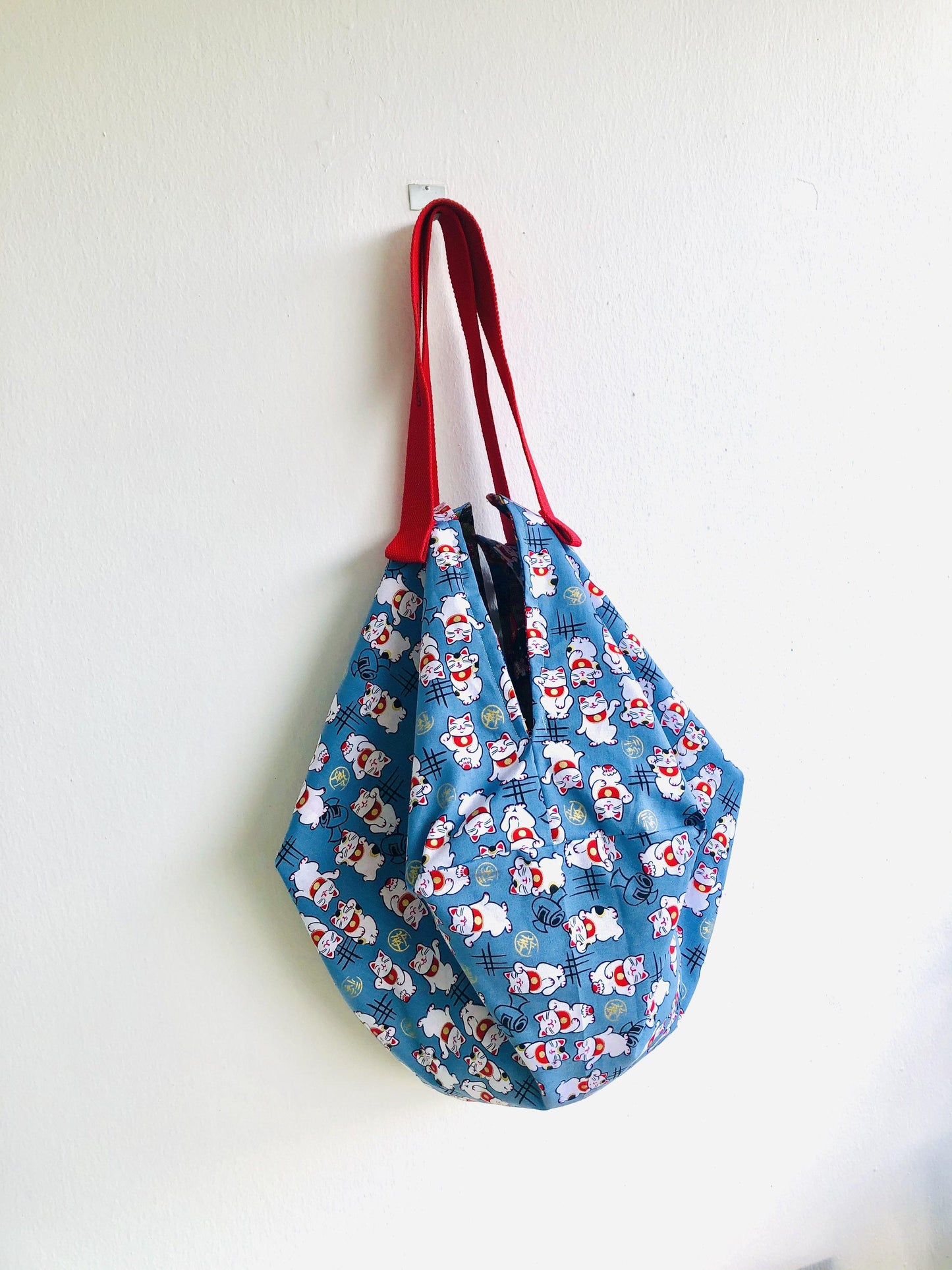 Origami sac shoulder bag , tote shopping eco bag , reversible Japanese inspired bag| Lucky cats in a garden in Tokio - Jiakuma