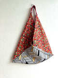 Origami bento bag , triangle tote bag , fabric shoulder bag , eco friendly Japanese inspired bag | Flowers in my building