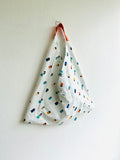 Triangle tote bag , origami bento bag , Japanese inspired bento bag , shoulder fabric bag | Love my record collection