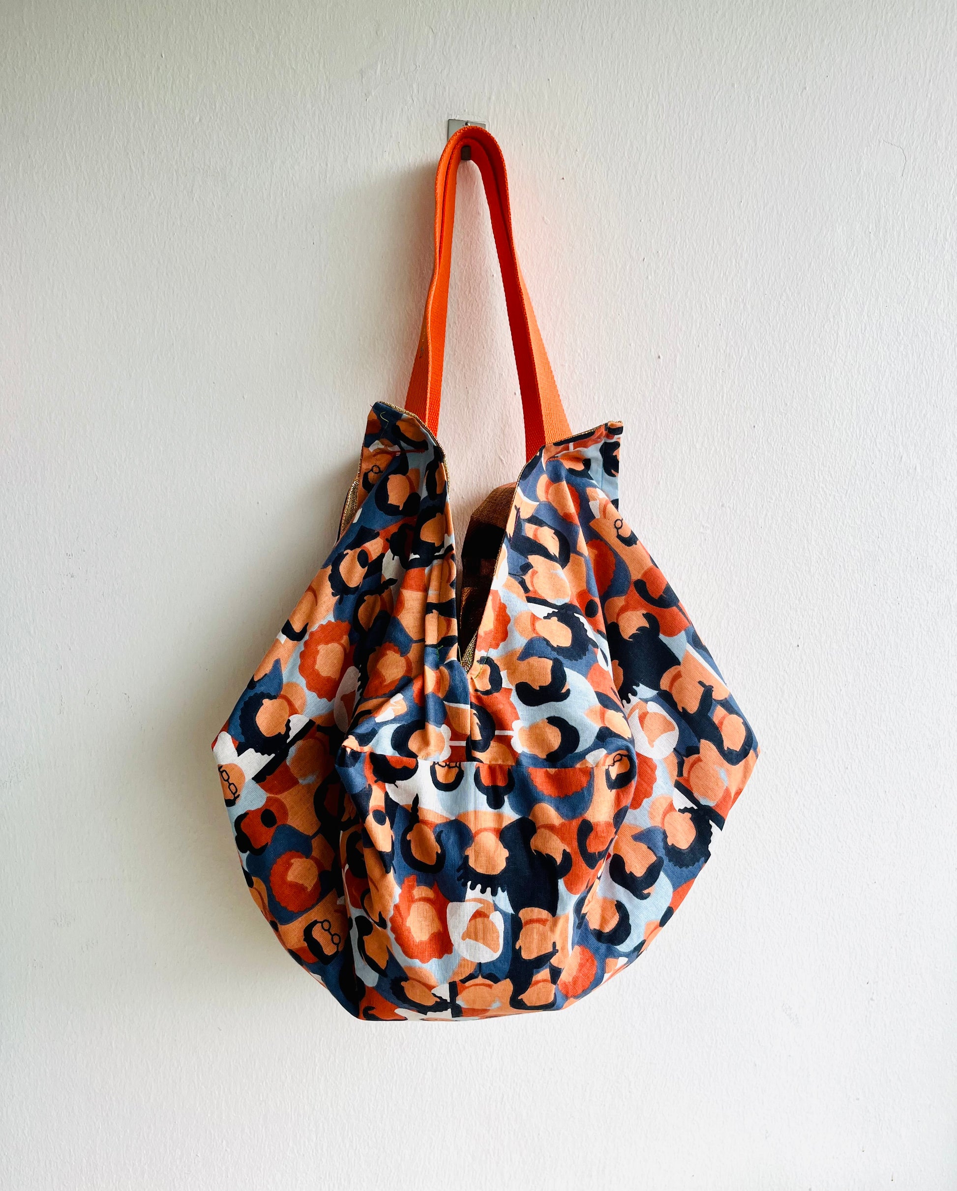 Origami sac bag, reversible fabric bag , shoulder jute eco bag , shopping sac bag , Japanese inspired bag | People that don’t use plastic bags have the power - Jiakuma