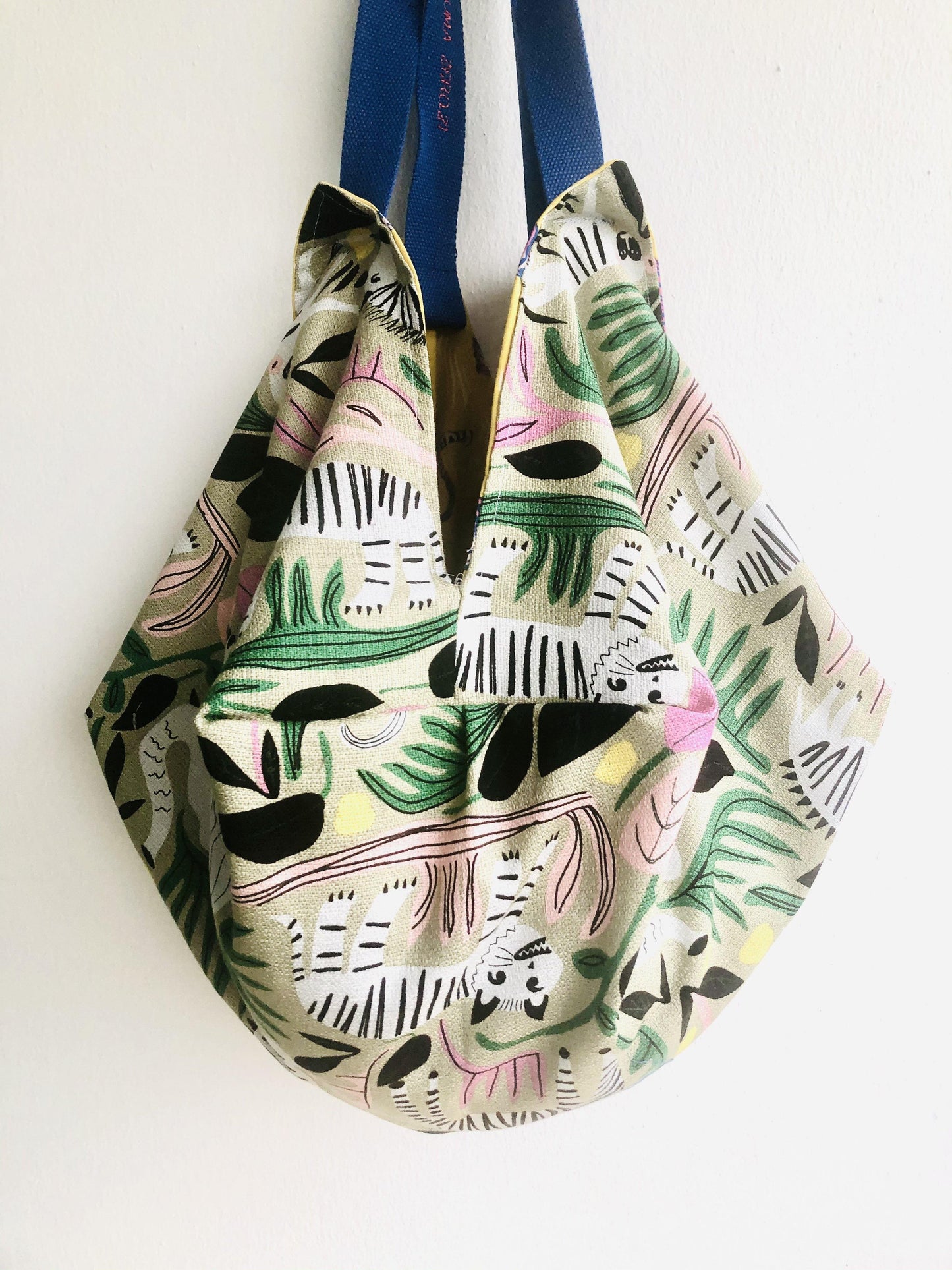 Origami sac bag , reversible fabric handmade bag , Japanese inspired bag | The kingdom of the tiger - Jiakuma