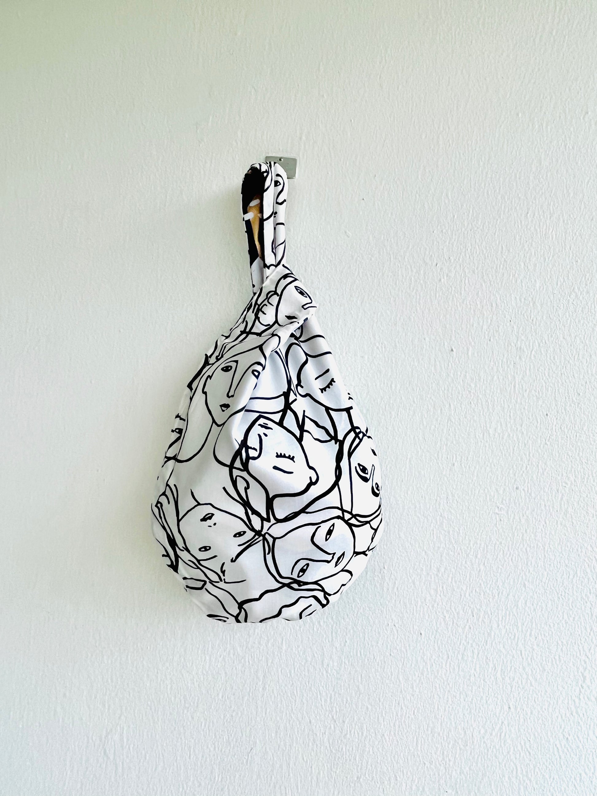 Origami small bag , knot Japanese fabric bag , colorful reversible wrist bag | Golden strokes city landscape - Jiakuma