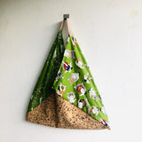 Shoulder origami bento bag , cork eco friendly triangle bag | Sumo & cork - Jiakuma