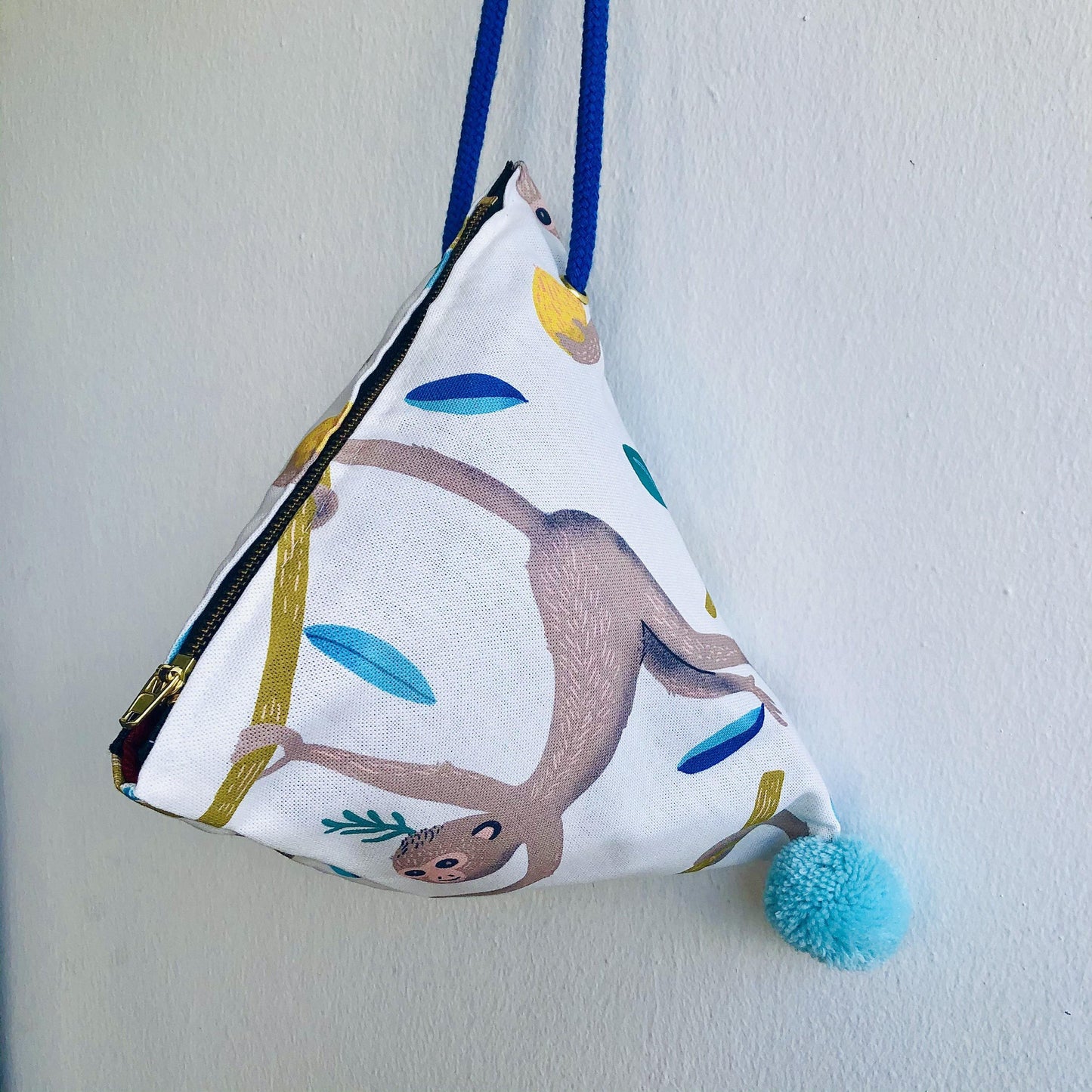 Cute triangle small bag , pom pom dumpling bag , eco friendly shoulder bag | Macaco - Jiakuma