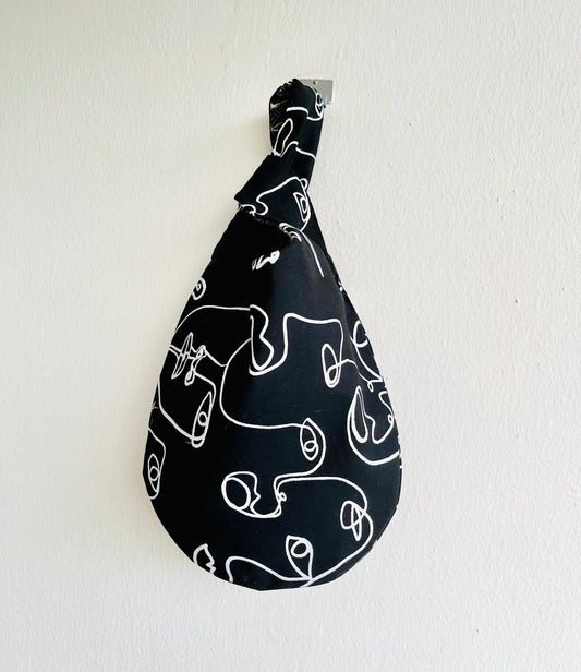 Origami wrist bag , small Japanese inspired knot bag , reversible fabric lunch bag | Black & white - Jiakuma