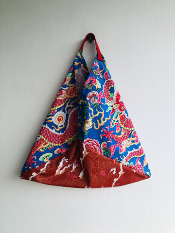 Shoulder origami bento bag , triangle tote fabric bag | Dragons flying over a red golden sea - Jiakuma