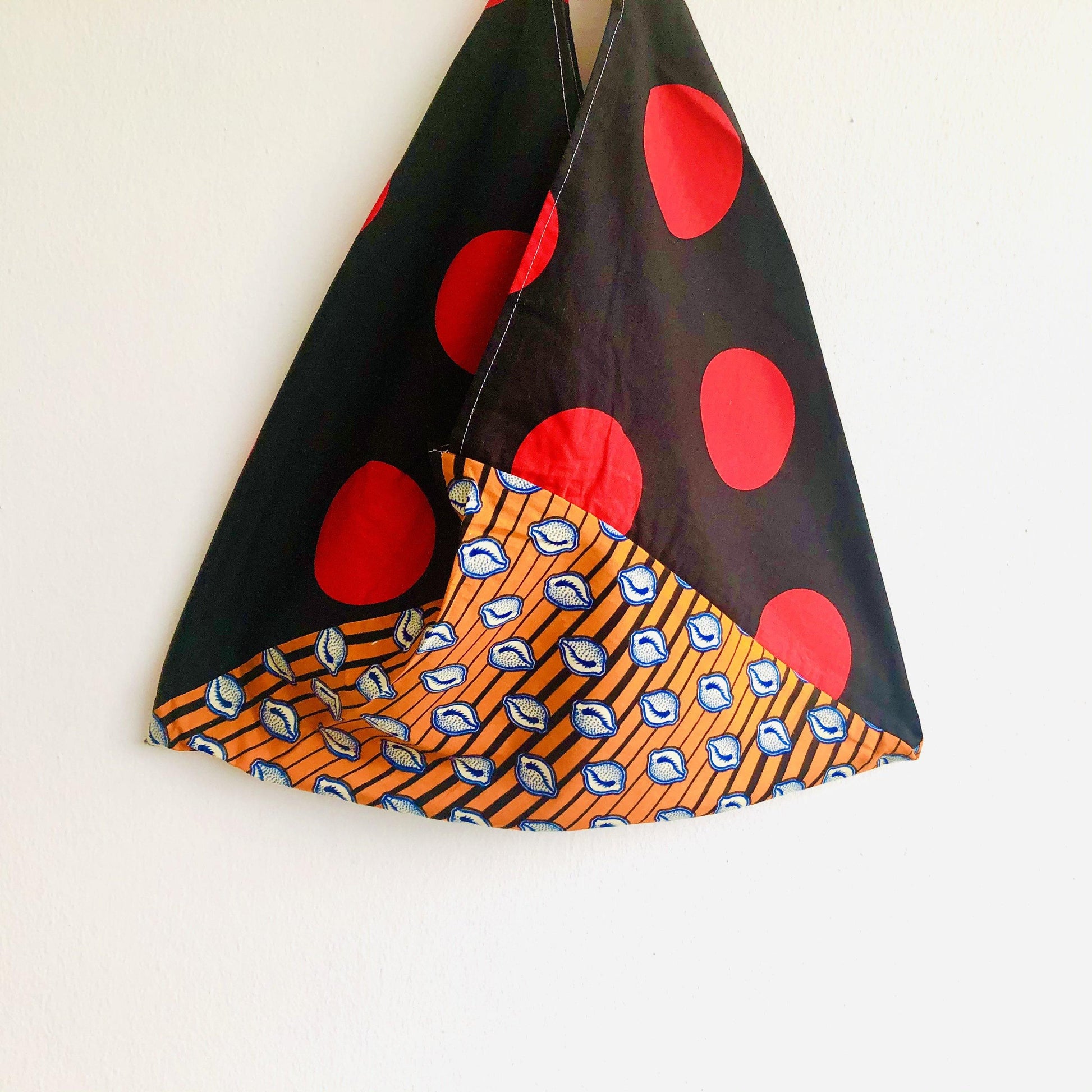 Origami bento bag , shoulder tote bag , eco friendly triangle bag | Africa & lunares - Jiakuma