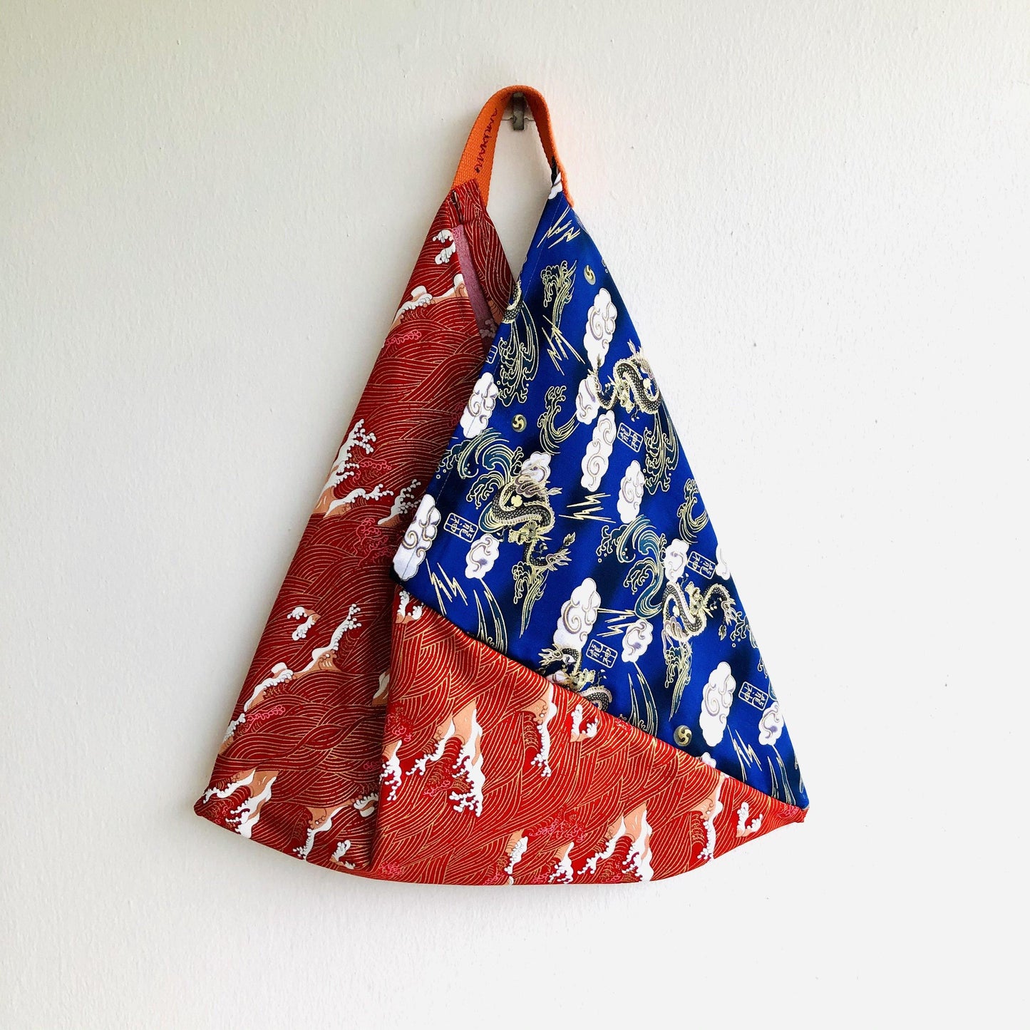 Origami shoulder bag , tote bento bag , colorful cool fabric bag | Red and blue lucky dragon - Jiakuma