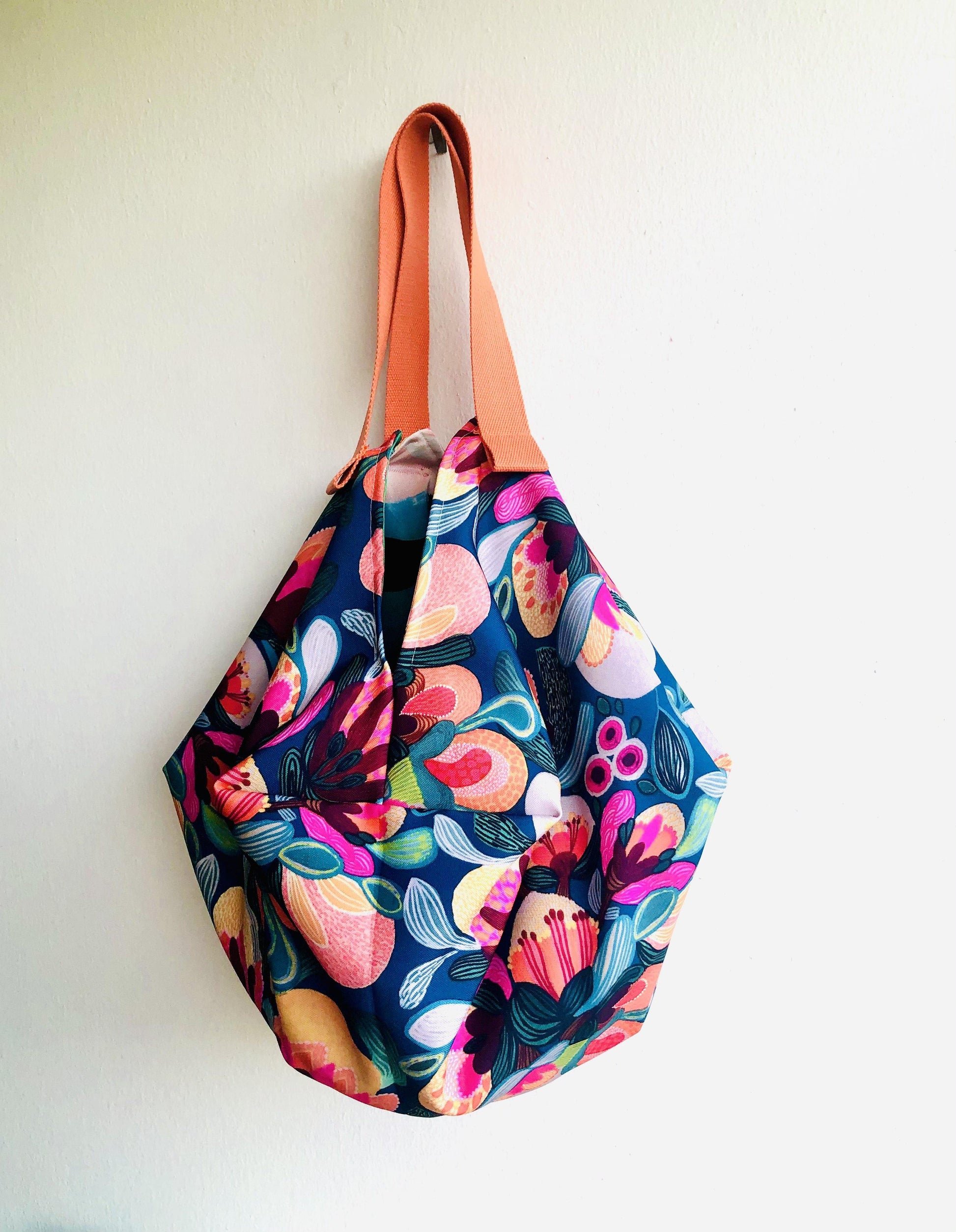 Sac origami shoulder bag , eco friendly reversible fabric bag | Contemporary exotic botanical garden in Adelaide - Jiakuma