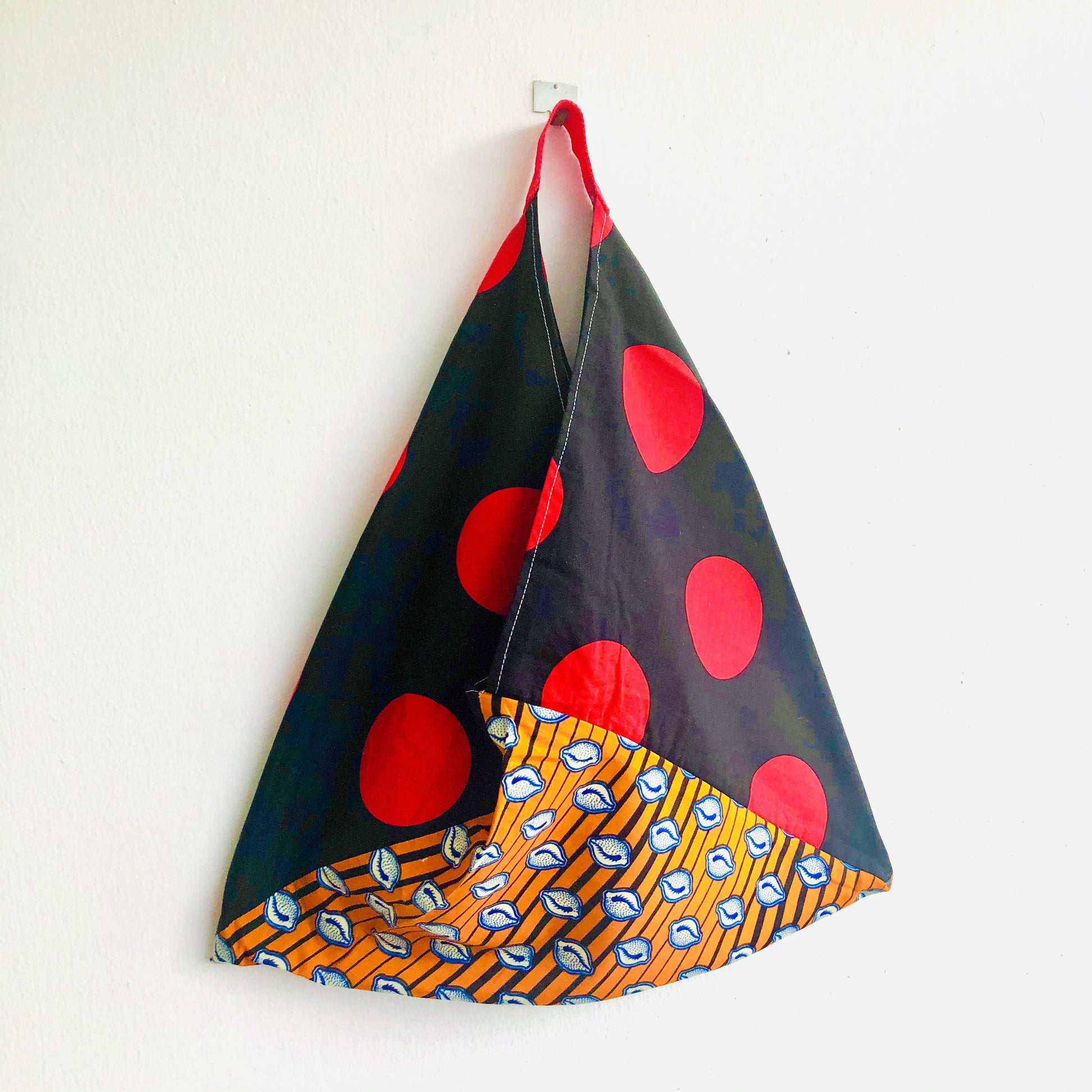 Origami bento bag , shoulder tote bag , eco friendly triangle bag | Africa & lunares - Jiakuma