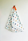 Triangle tote bag , origami bento bag , Japanese inspired bento bag , shoulder fabric bag | Love my record collection