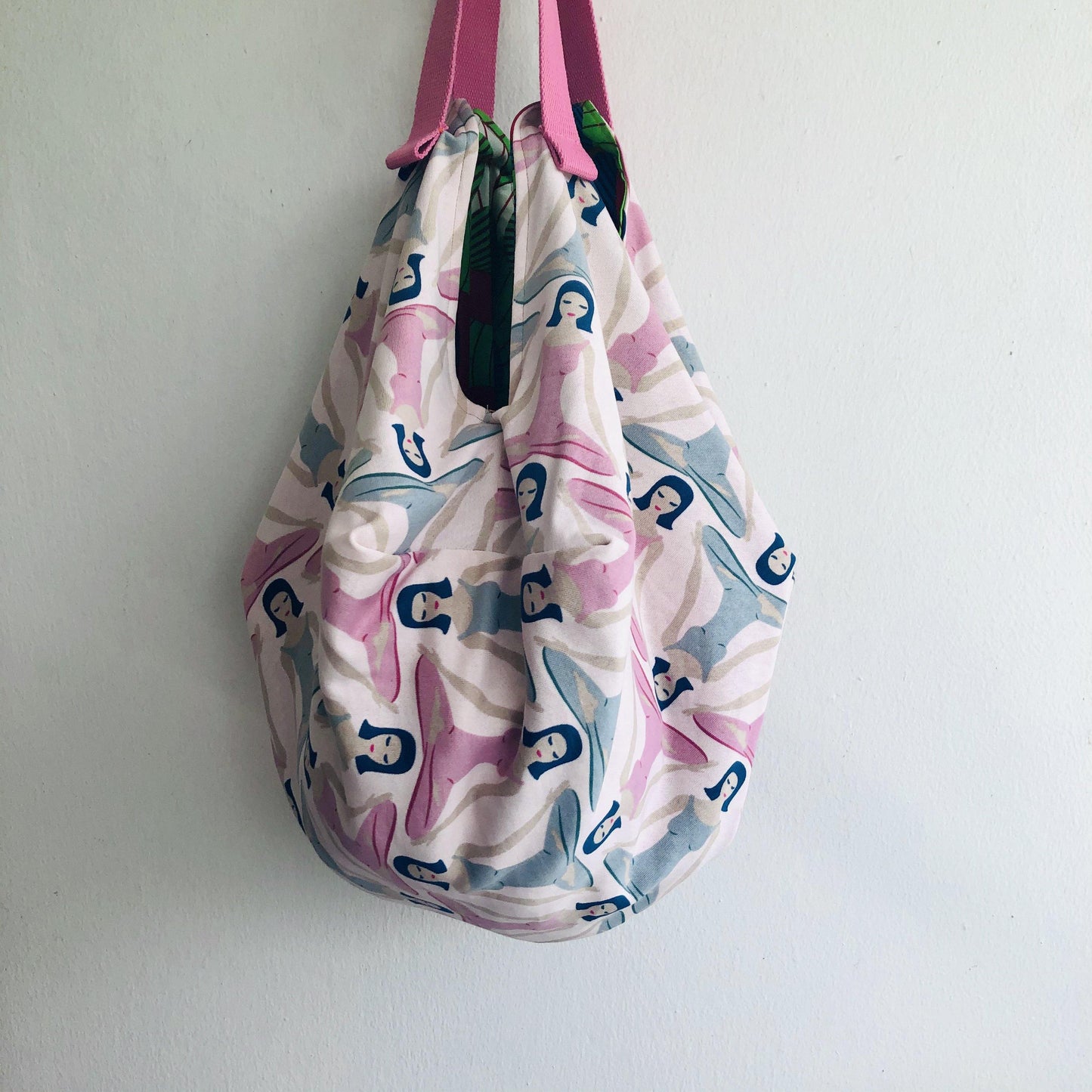 Octagonal sac shoulder bag, origami Japanese inspired yoga bag | Grace - Jiakuma