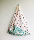 Tote shoulder bento bag , origami triangle easy to carry eco bag | La Luna - Jiakuma
