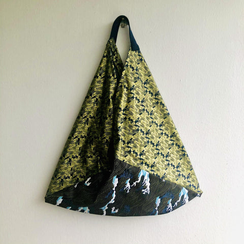 Shoulder origami bag , tote Japanese inspired bag | Gold waves in the ocean at night in Japan - Jiakuma