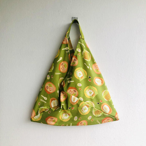Handmade shoulder tote bag , origami bento bag , triangle shopping bag | Let’s go to East Coast and eat some satay - Jiakuma