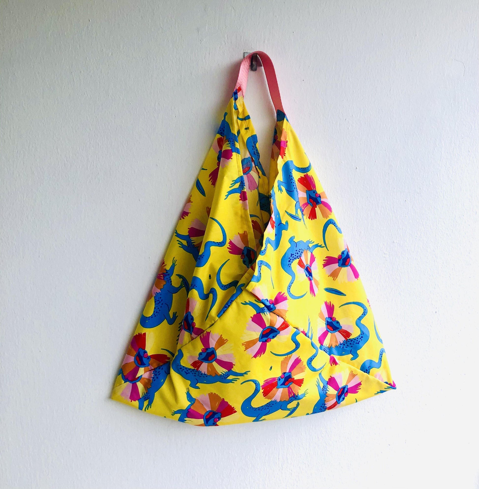 Origami bento bag , shoulder tote bag , colorful eco bag | running around Australia - Jiakuma