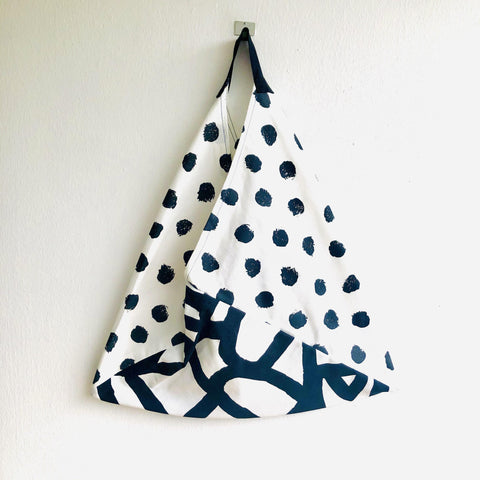 Bento origami tote bag , minimalist shoulder bag | Blanco Y Negro - Jiakuma